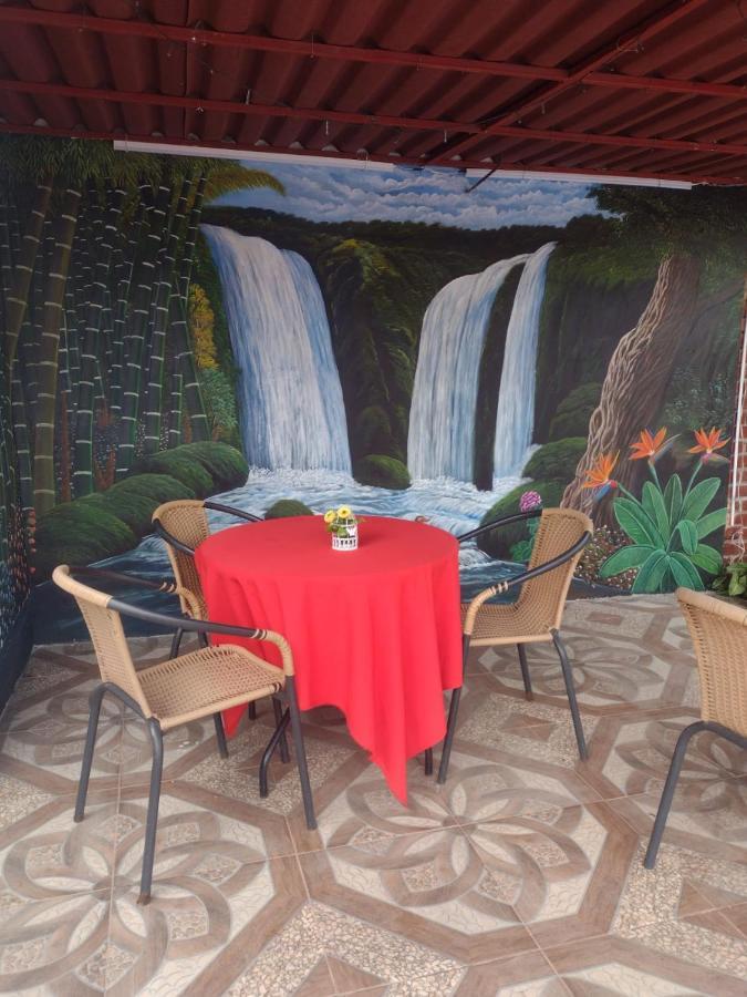 מונטנגרו Finca Hotel La Melania מראה חיצוני תמונה