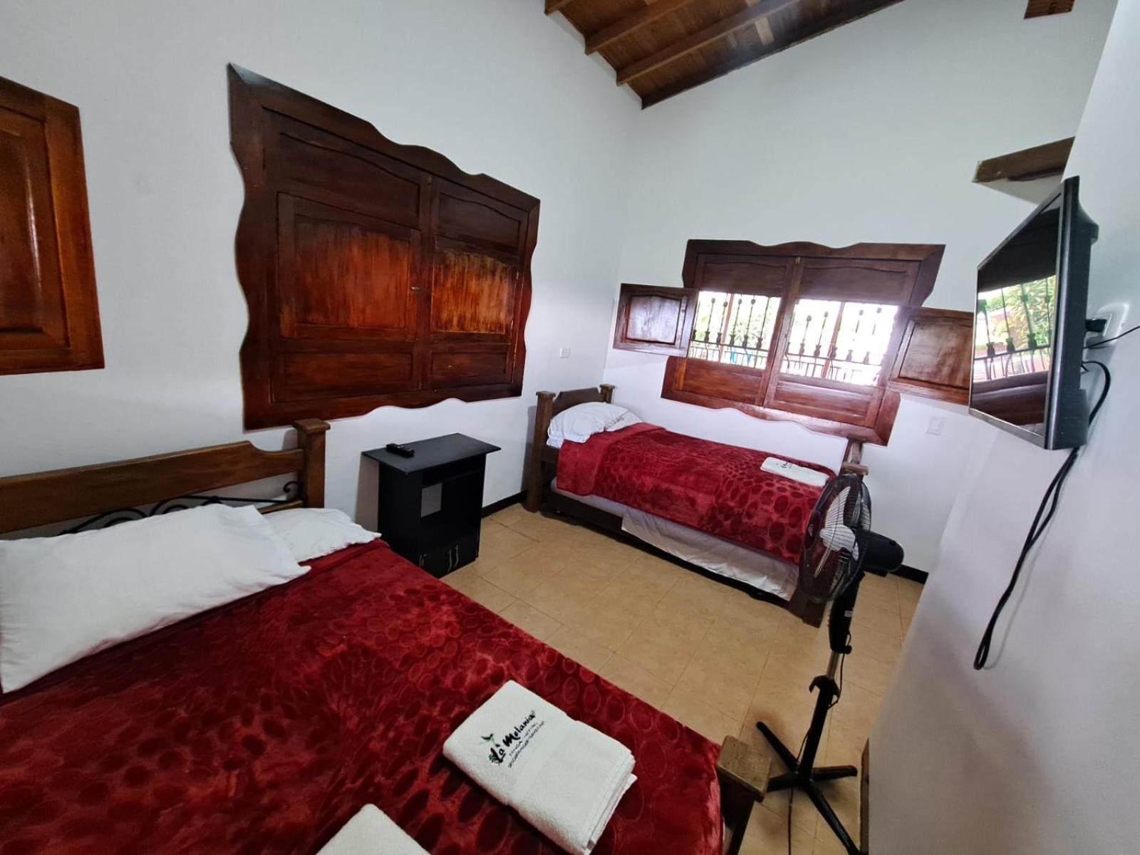 מונטנגרו Finca Hotel La Melania מראה חיצוני תמונה